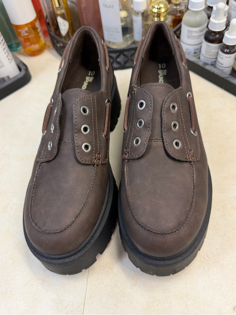 No Boundaries Women's Brown Lace-Free Slip-On Loafers